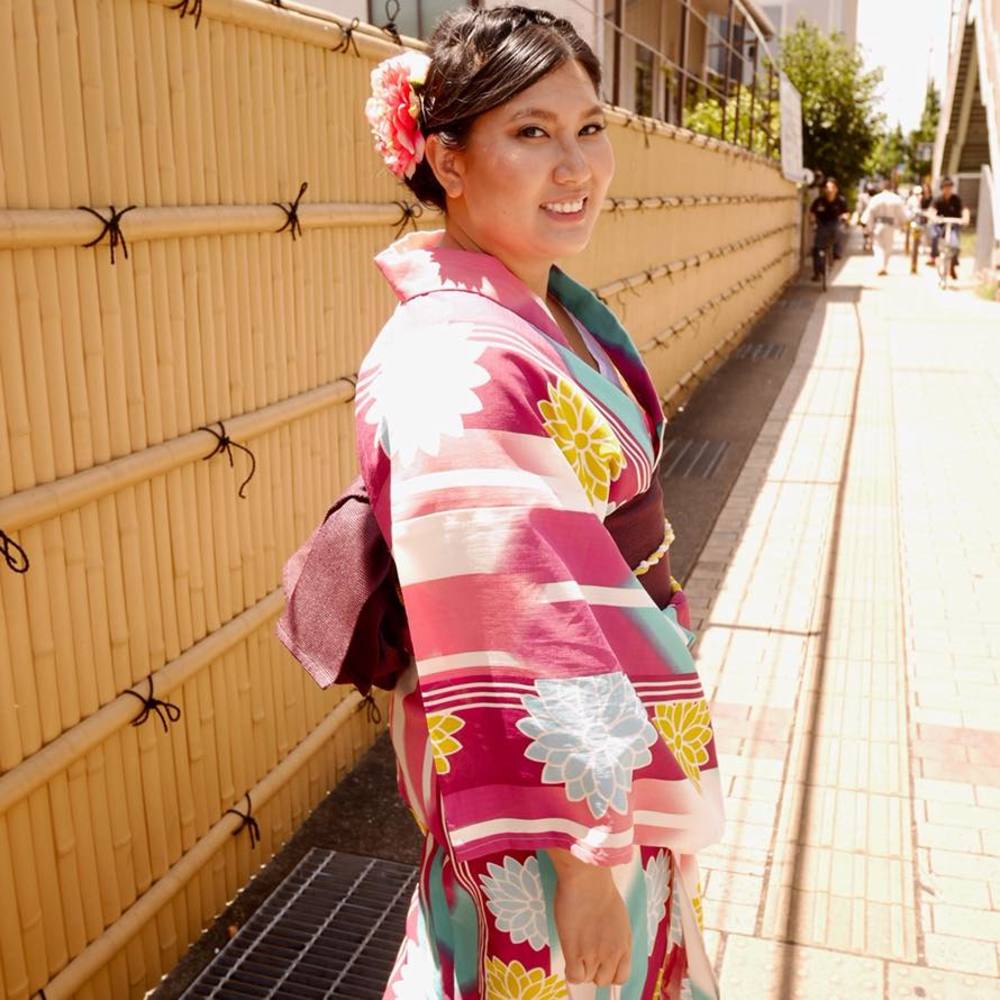 Meet your Posher, Jinjuta